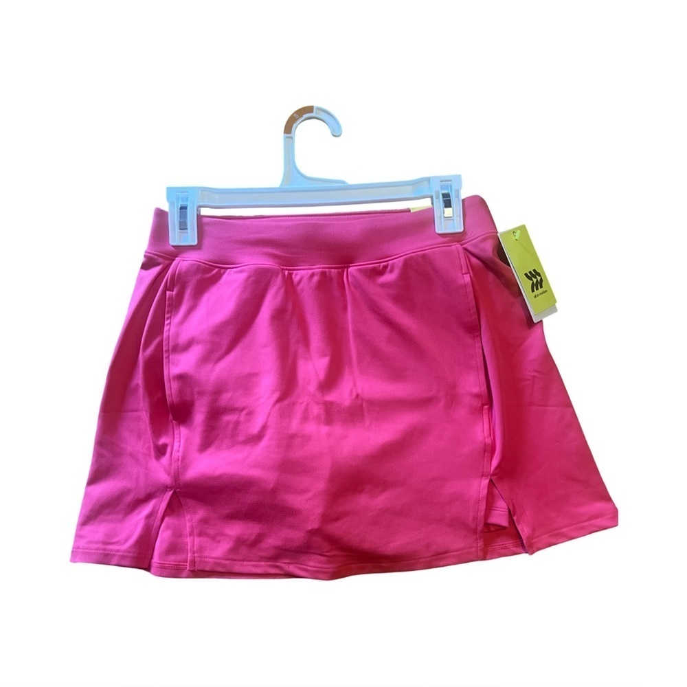 All in Motion Vibrant Pink Knit Skort